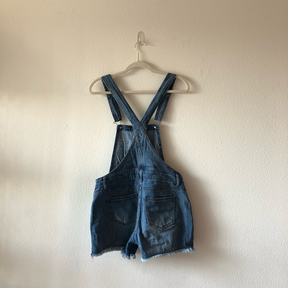 Cute Overalls - Picture 3 of 3